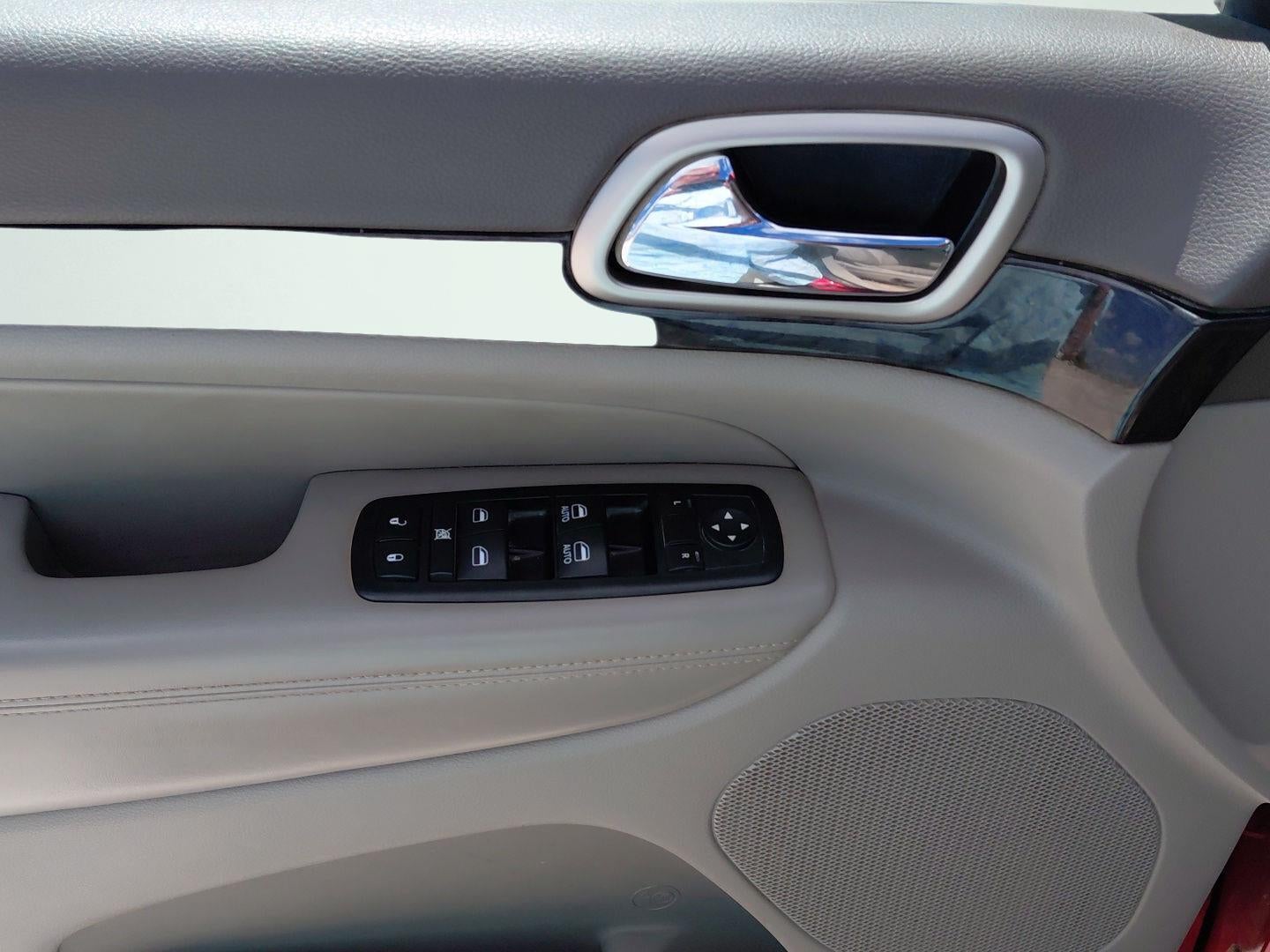 2012 Jeep Grand Cherokee Laredo