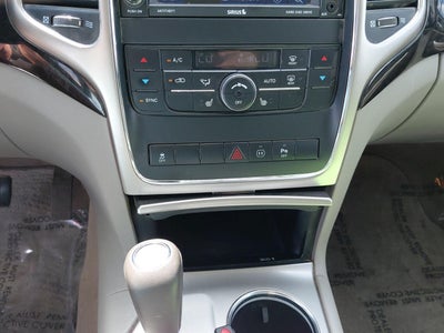 2012 Jeep Grand Cherokee Laredo