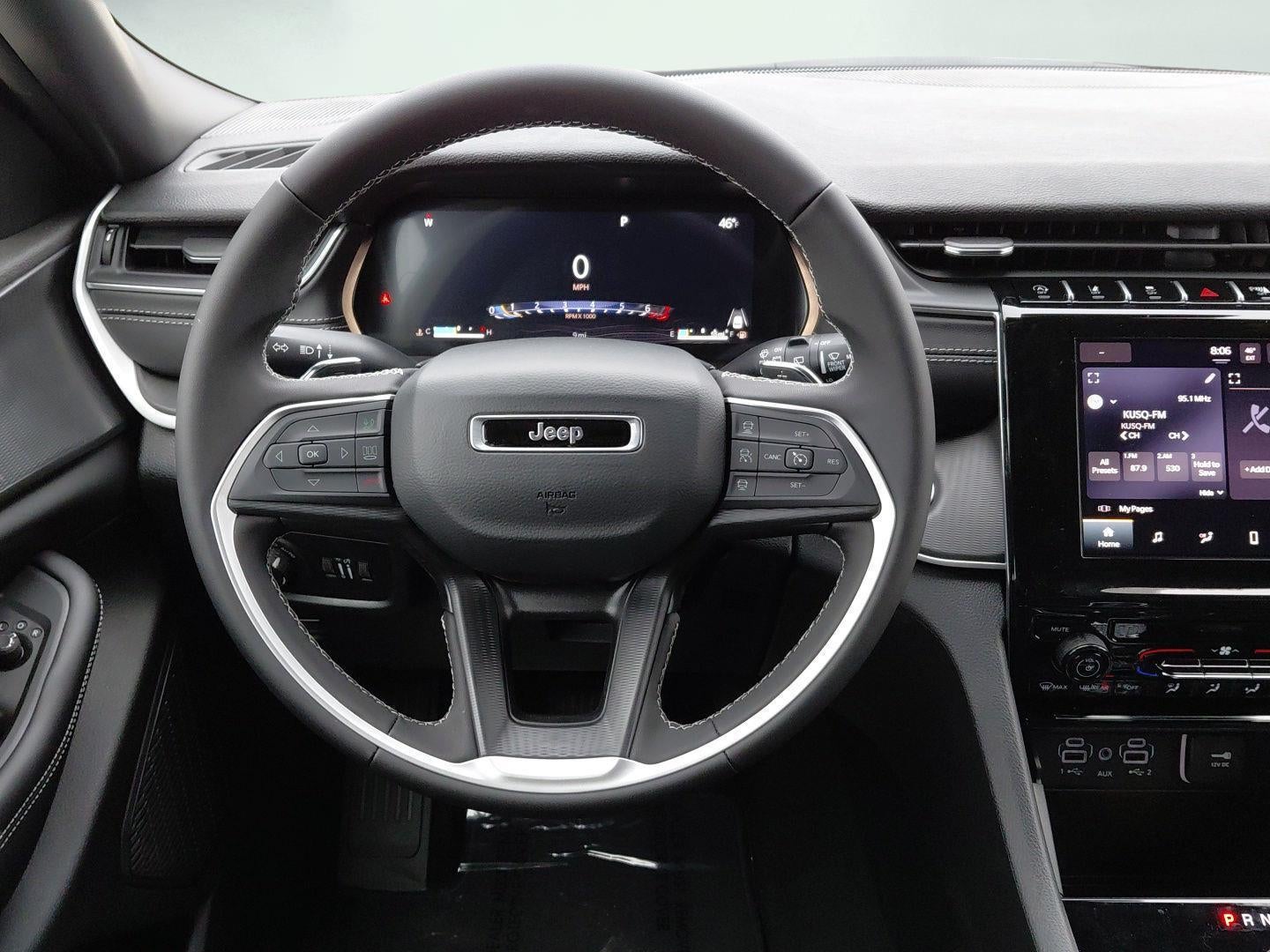 2026 Jeep Grand Cherokee Laredo