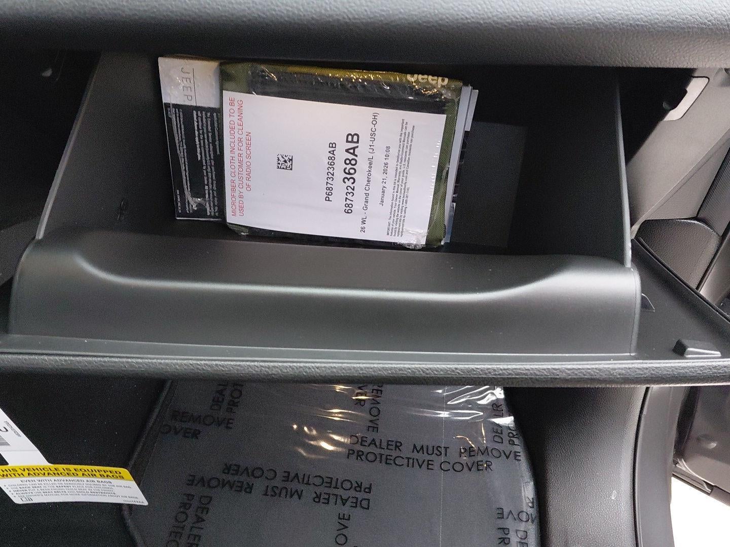 2026 Jeep Grand Cherokee Laredo