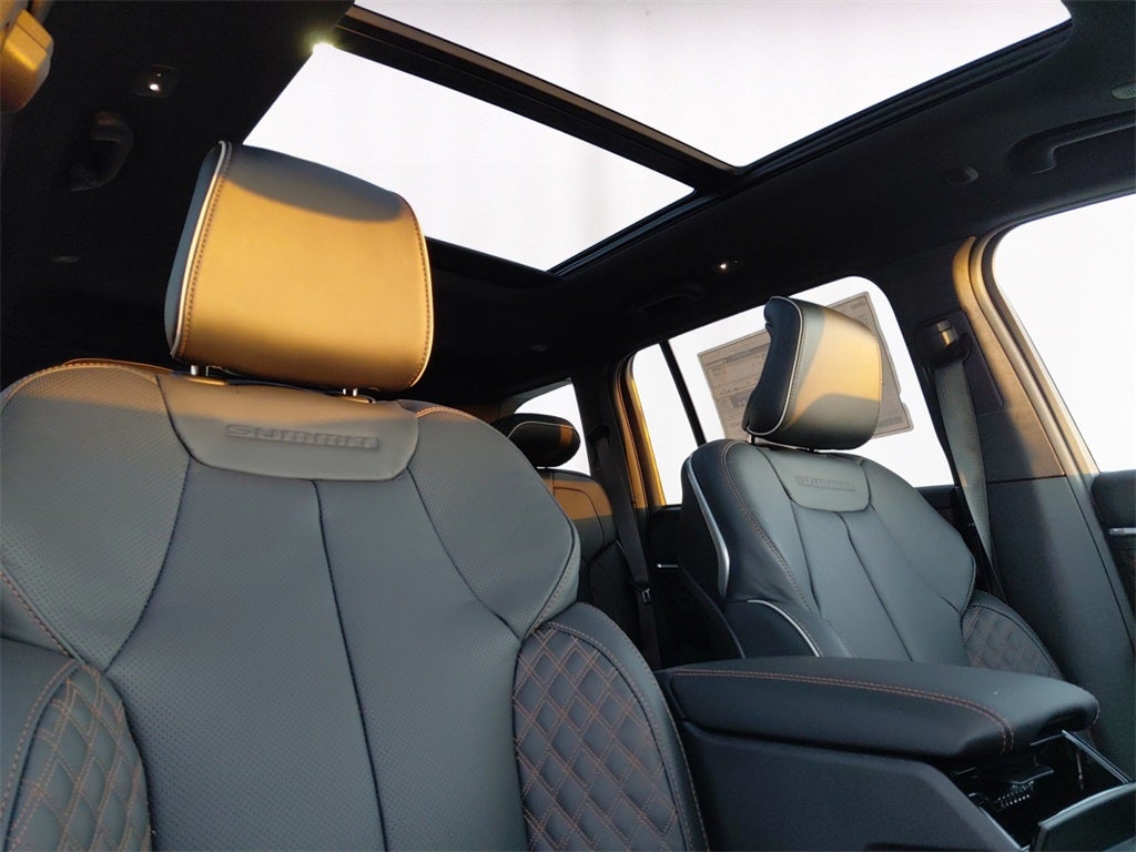 2025 Jeep Grand Cherokee Summit
