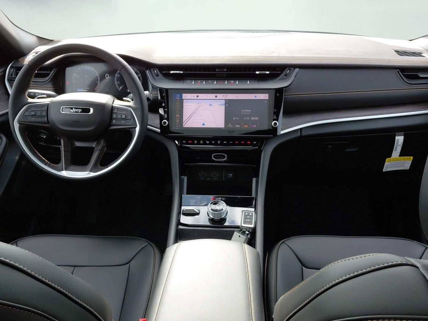 2026 Jeep Grand Cherokee L 85th Anniversary Edition