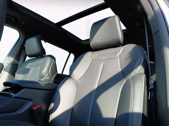 2025 Jeep Grand Cherokee L Overland