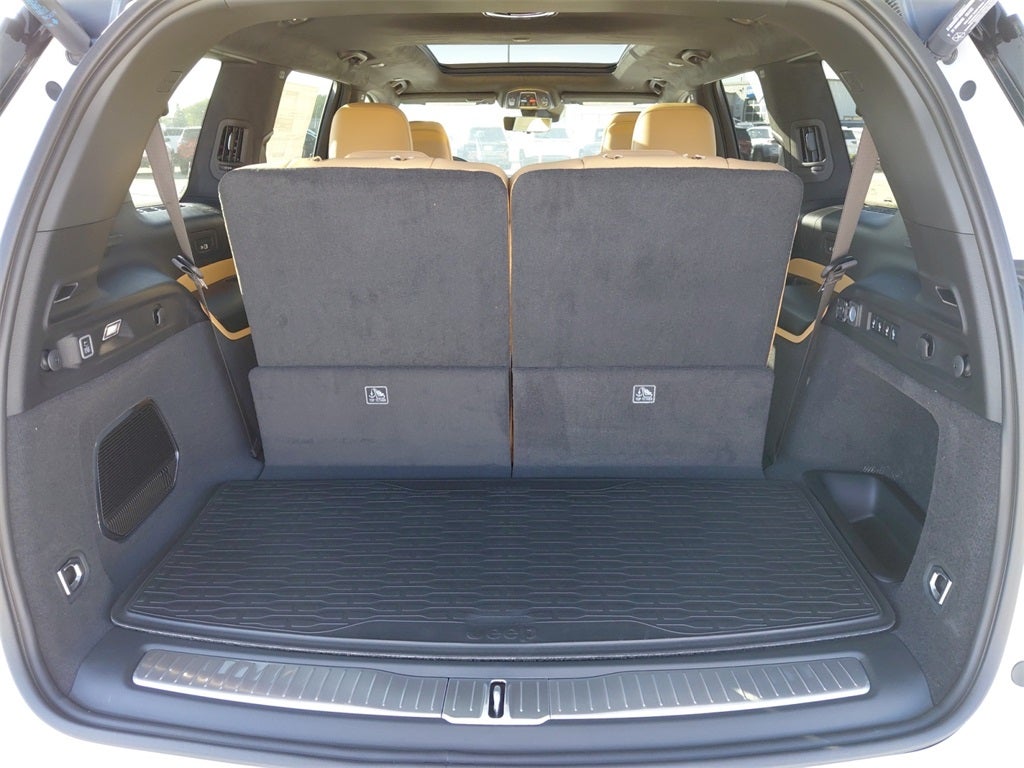 2025 Jeep Grand Cherokee L Summit