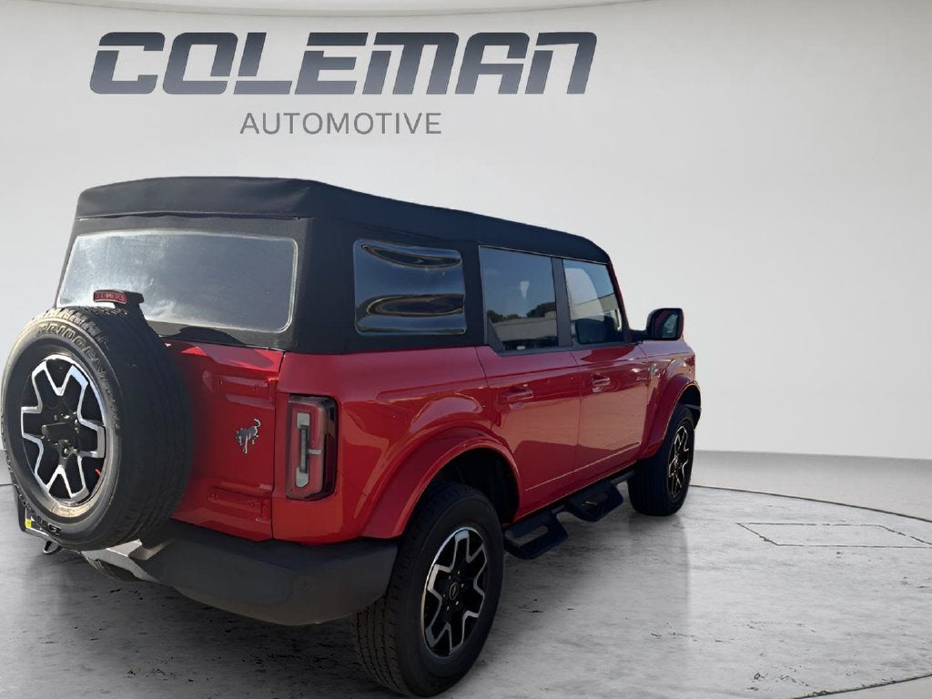 2023 Ford Bronco Outer Banks