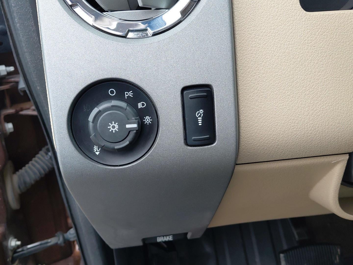 2012 Ford Super Duty F-250 Lariat