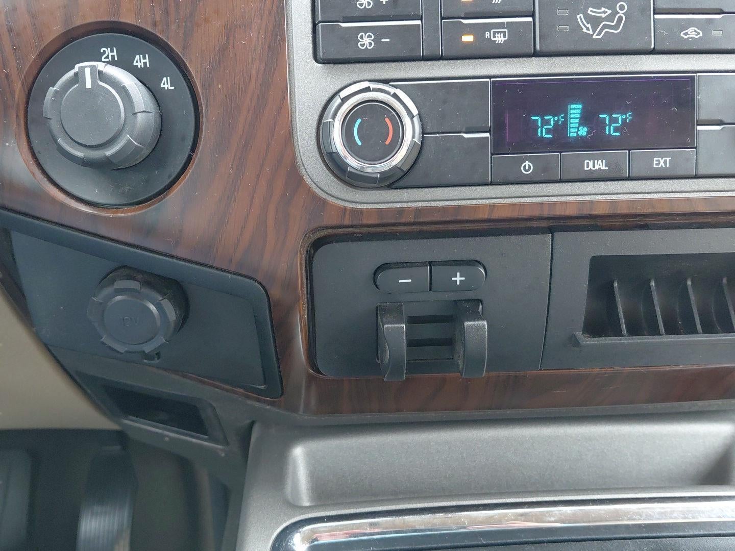 2012 Ford Super Duty F-250 Lariat