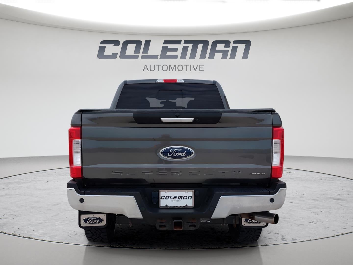 2017 Ford Super Duty F-350 SRW Lariat