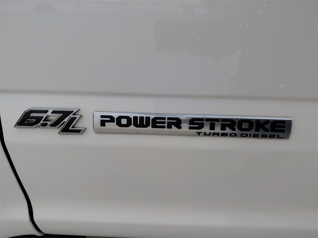 2022 Ford F-350SD Limited