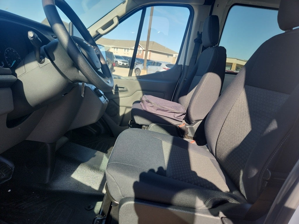 2023 Ford E-Transit-350 Base