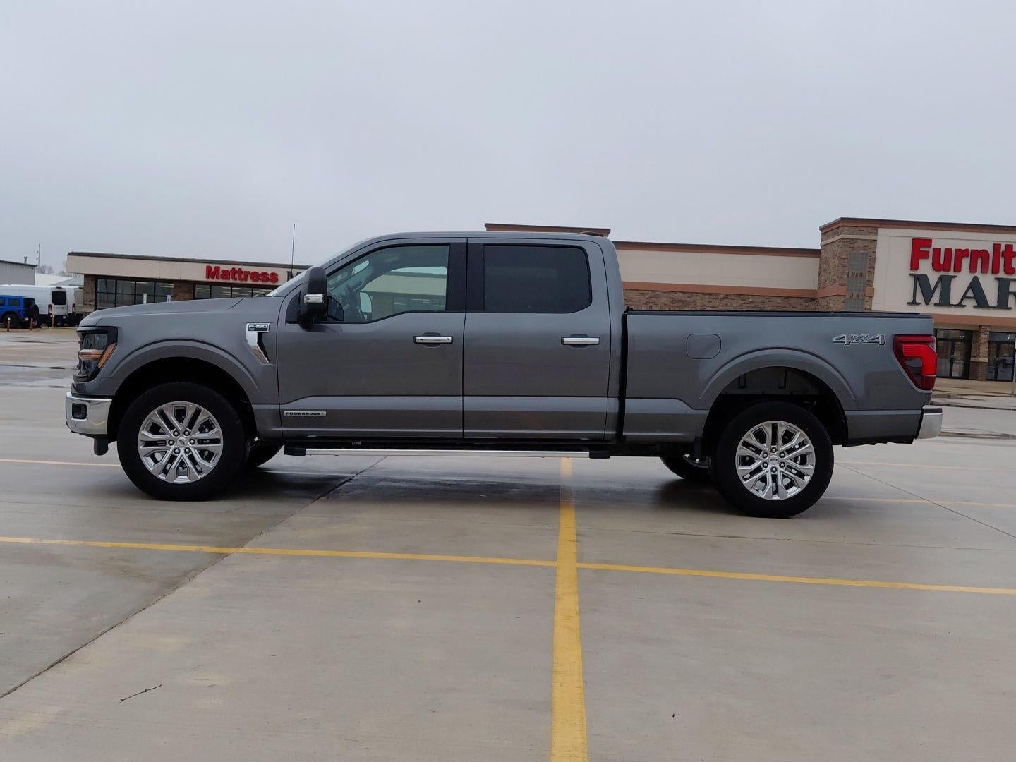2025 Ford F-150 XLT