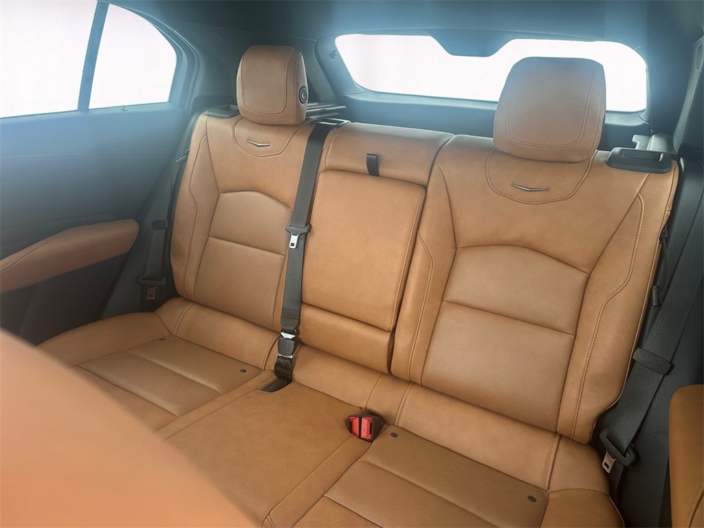 2021 Cadillac XT4 Premium Luxury