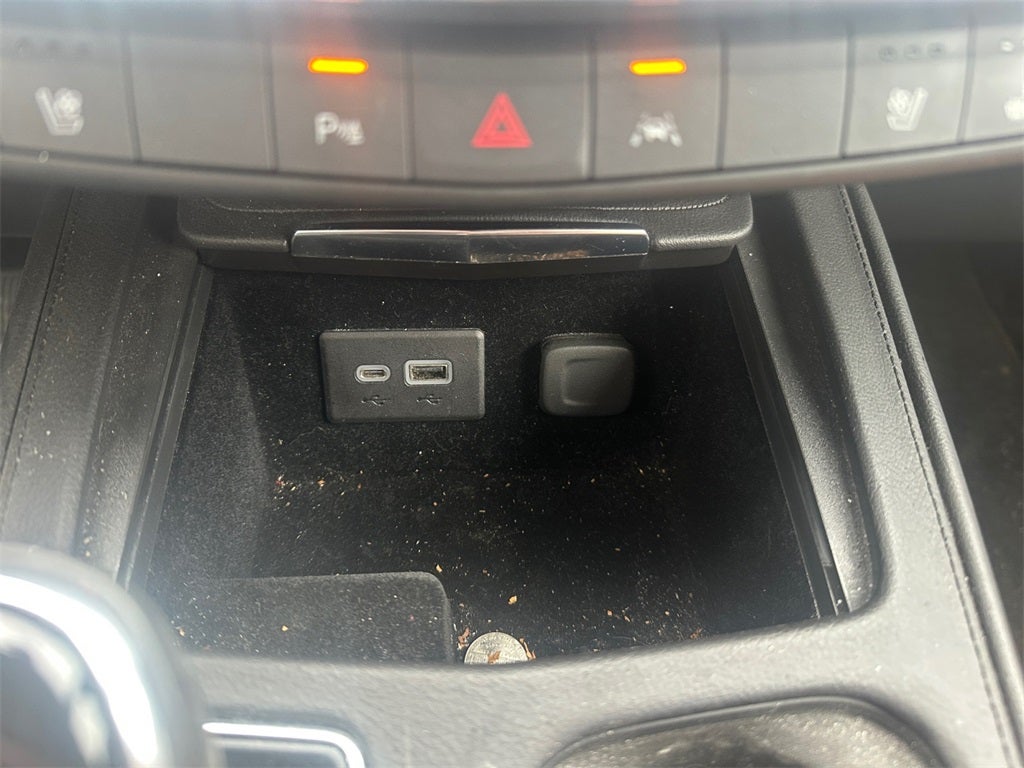 2021 Cadillac XT4 Premium Luxury