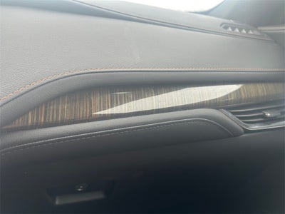 2021 Cadillac XT4 Premium Luxury