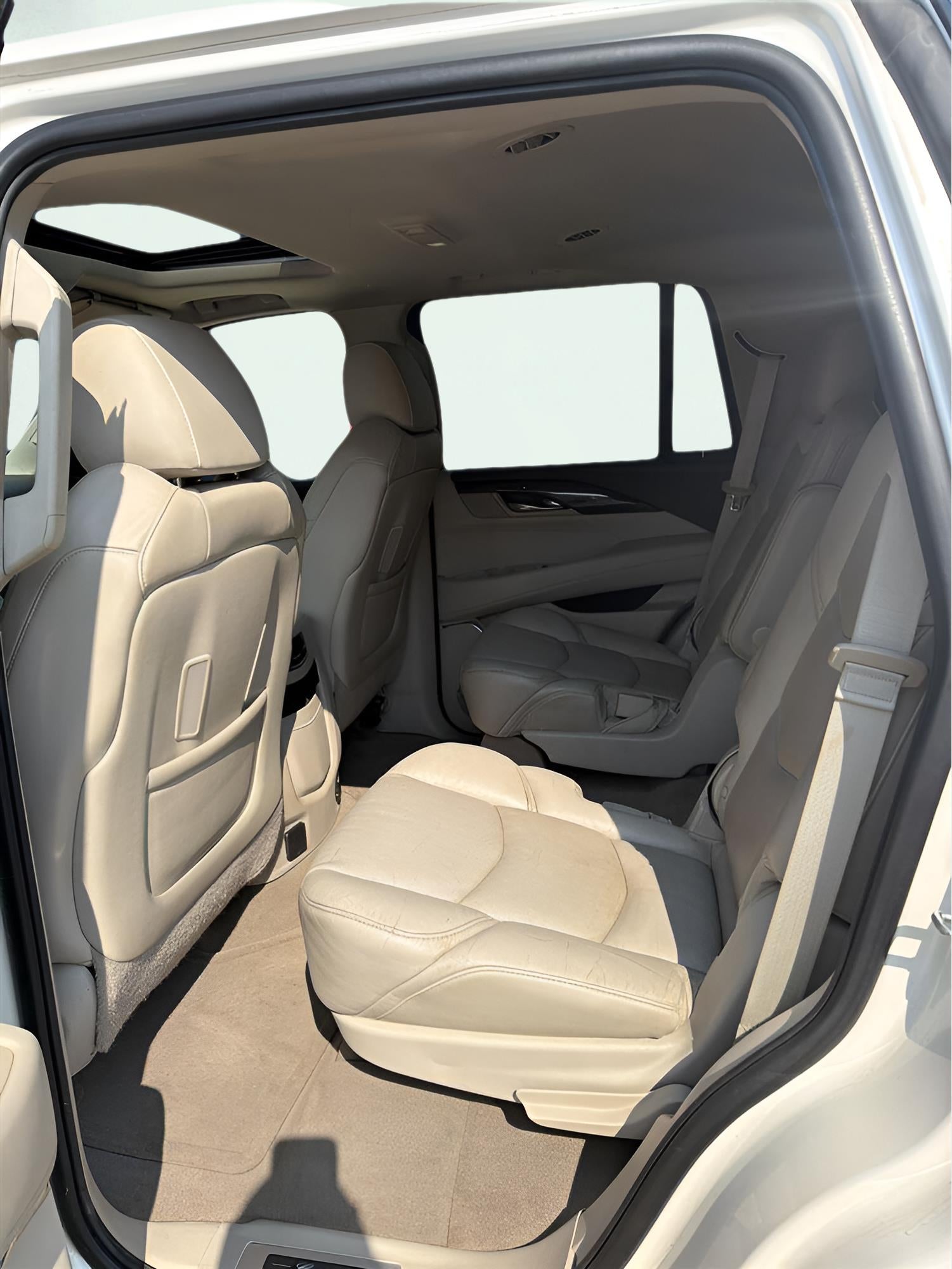2015 Cadillac Escalade Luxury