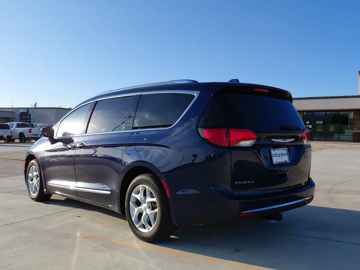 2017 Chrysler Pacifica Touring-L Plus