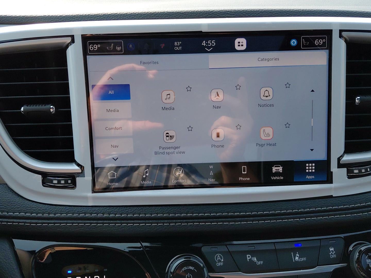 2027 Chrysler Pacifica Limited