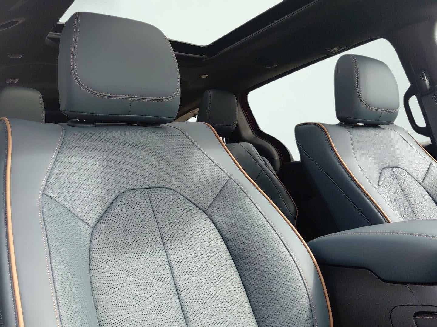 2027 Chrysler Pacifica Pinnacle