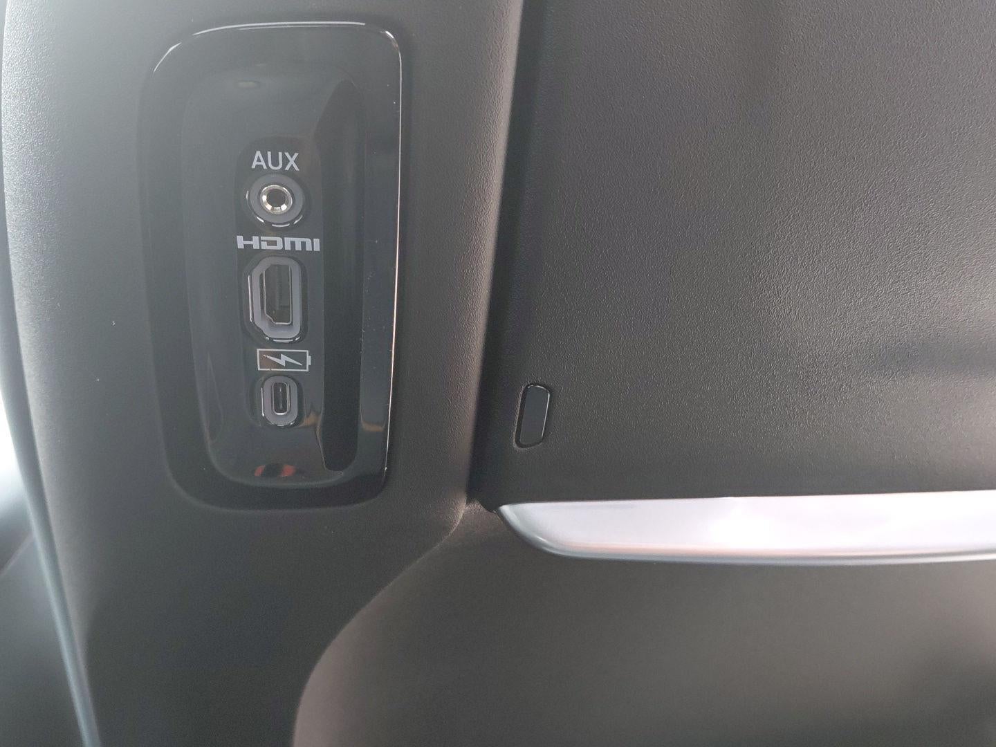 2027 Chrysler Pacifica Pinnacle