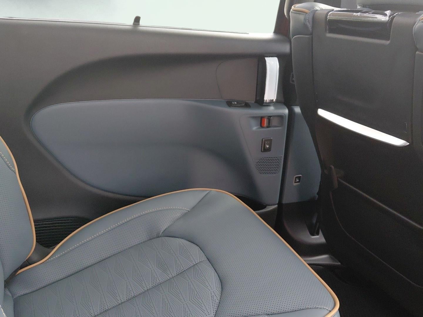2027 Chrysler Pacifica Pinnacle