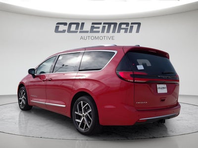 2027 Chrysler Pacifica Pinnacle