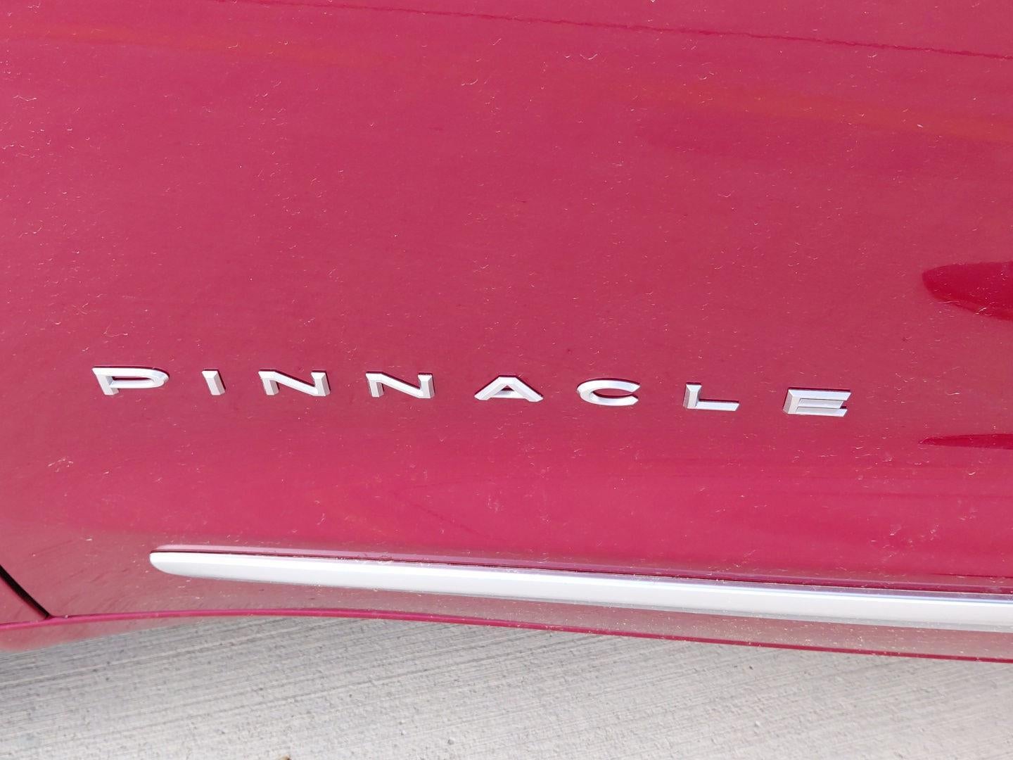 2027 Chrysler Pacifica Pinnacle