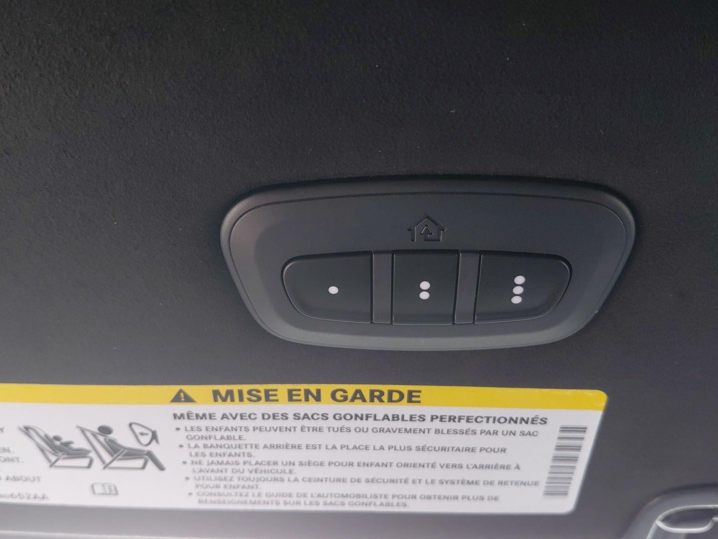 2027 Chrysler Pacifica Pinnacle