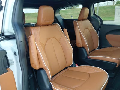 2026 Chrysler Pacifica Pinnacle