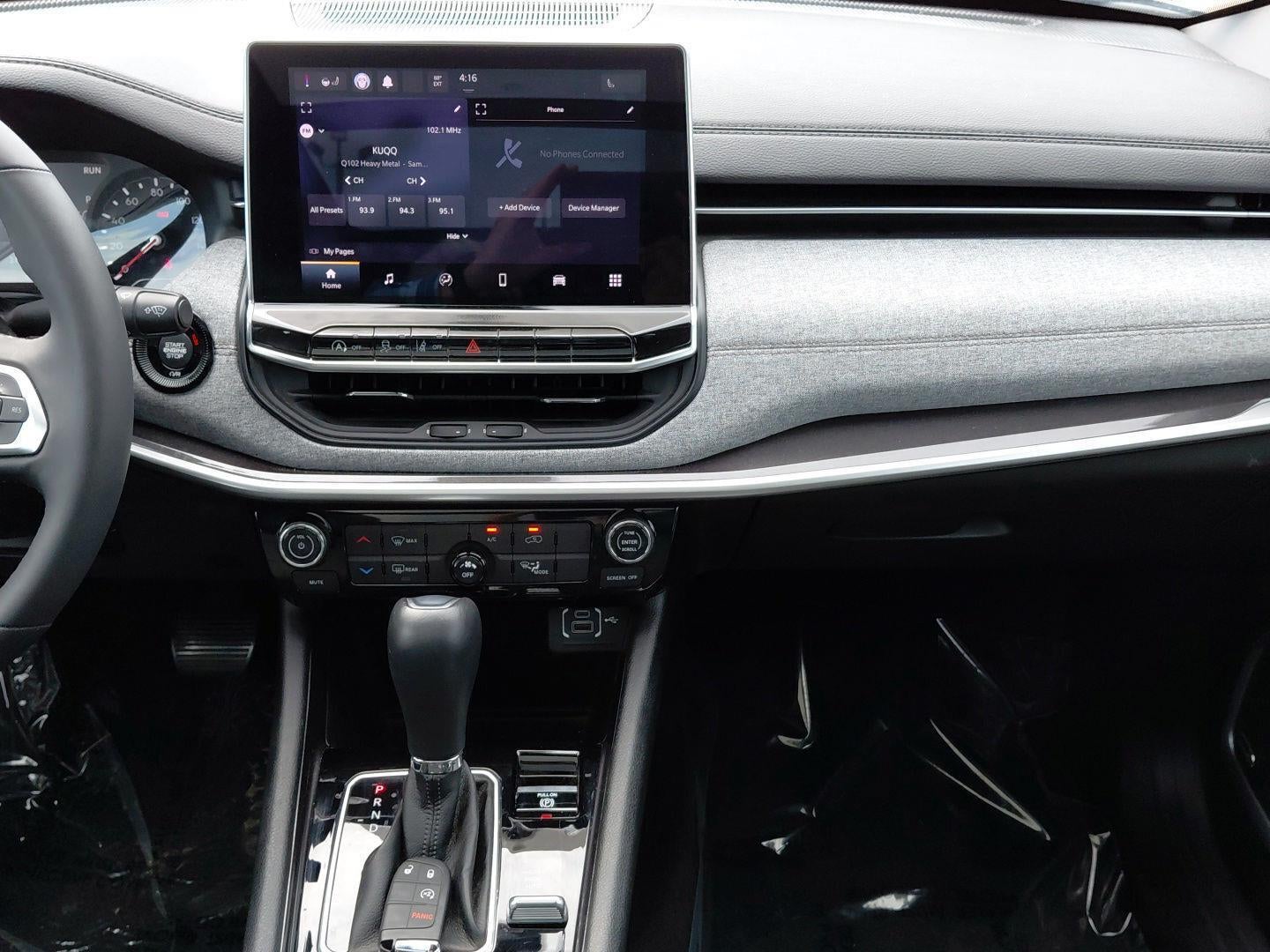 2023 Jeep Compass Latitude Lux
