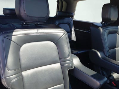 2024 Lincoln Navigator Premiere