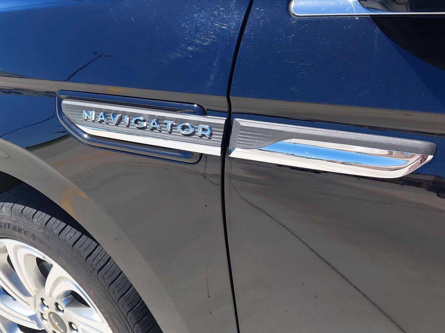 2024 Lincoln Navigator Premiere