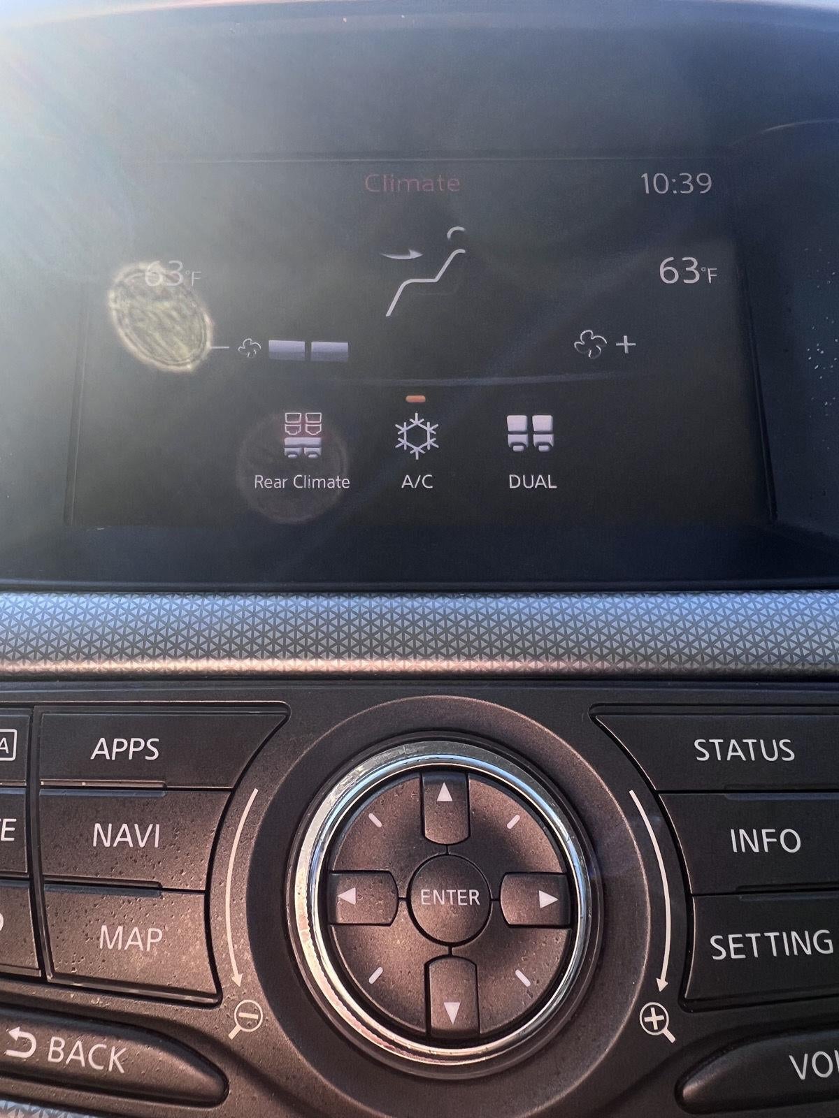 2018 Nissan Pathfinder SL