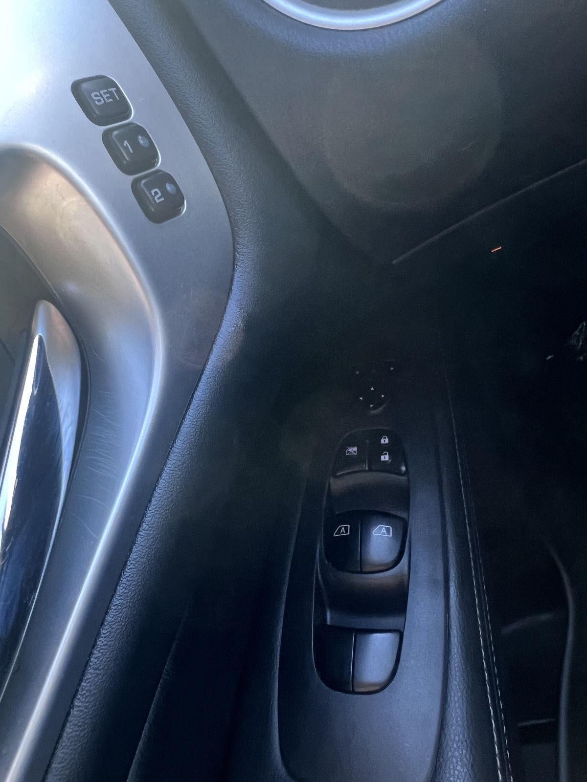 2018 Nissan Pathfinder SL