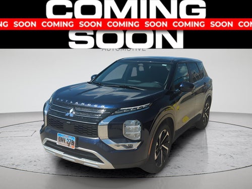 2024 Mitsubishi Outlander SE