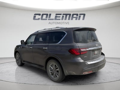 2024 INFINITI QX80 LUXE