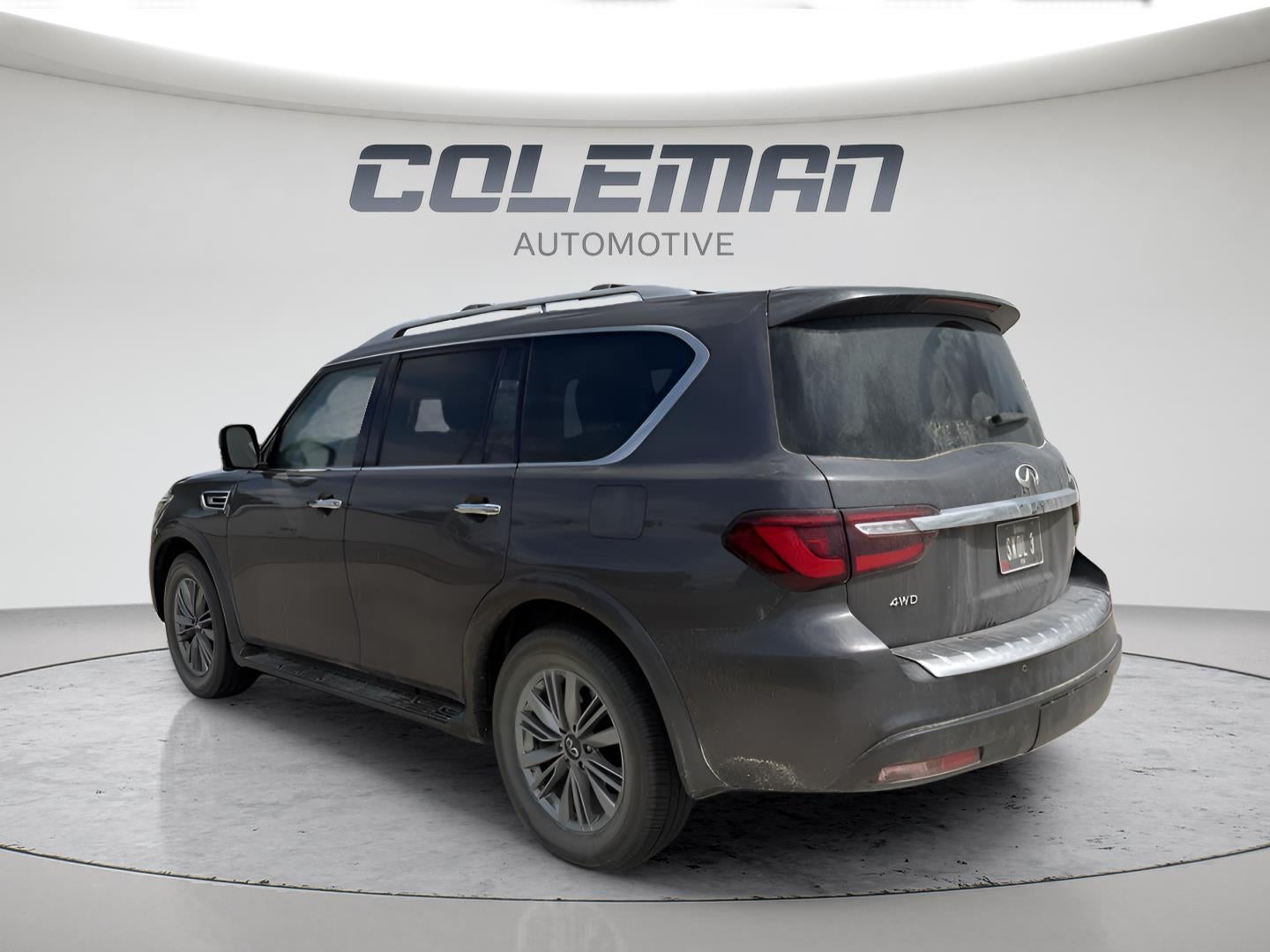2024 INFINITI QX80 LUXE